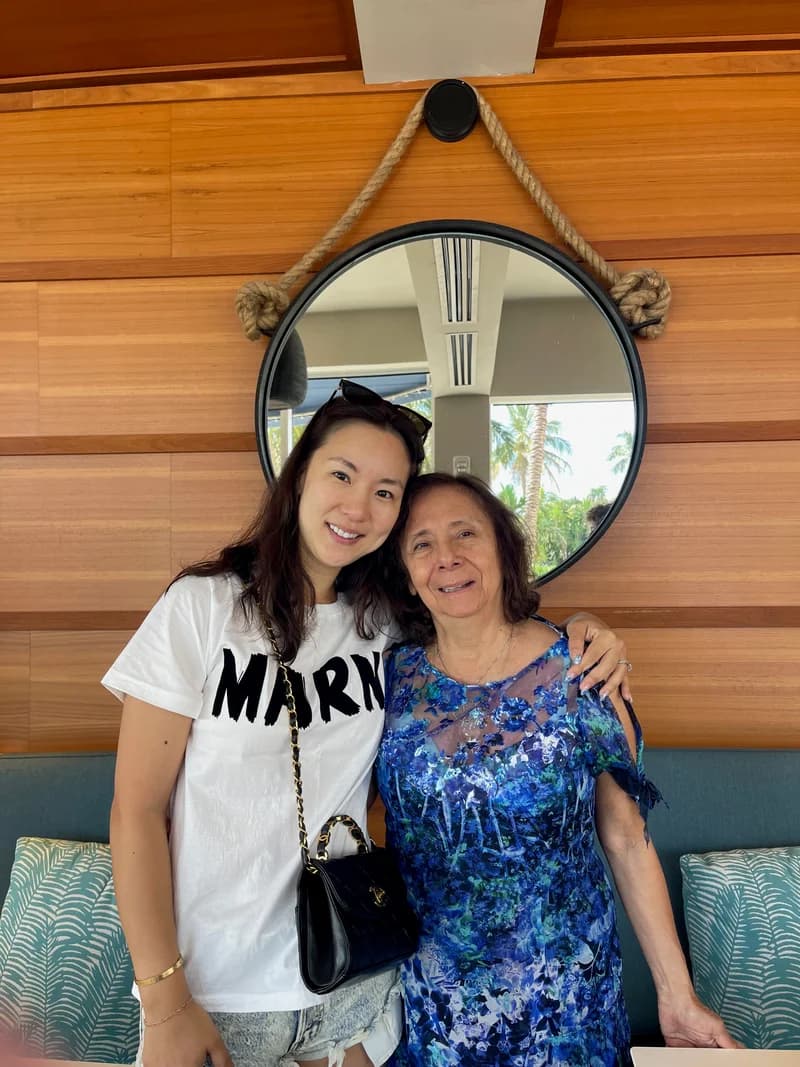 Olivia with Sari Mejia Santo, daughter of Romana Kryzanowska