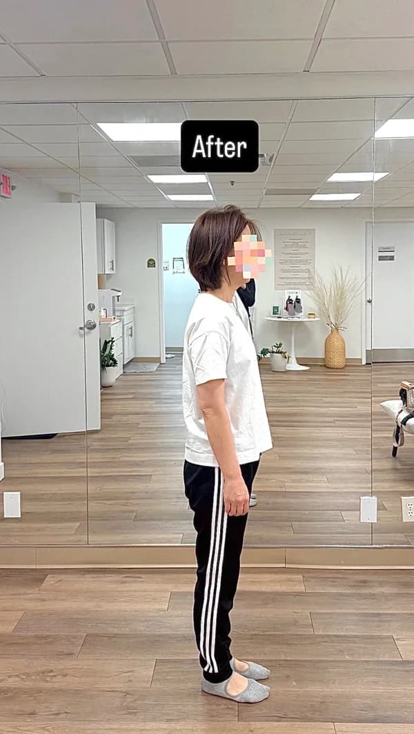 Client posture after classical Pilates training at Raum Pilates