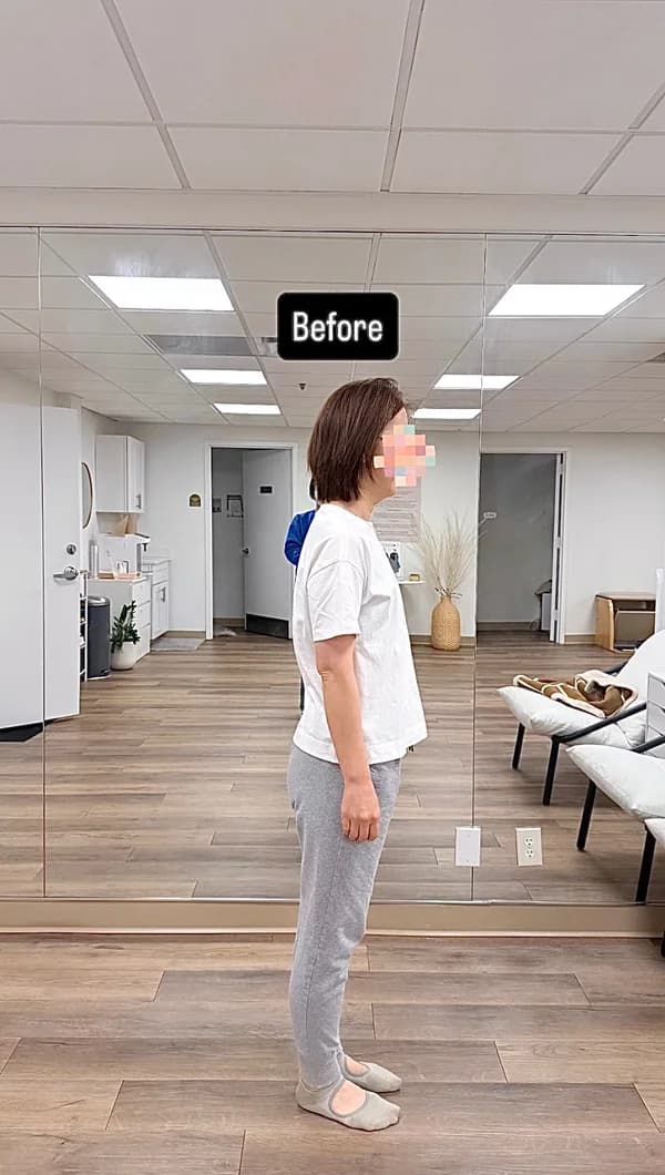 Client posture before classical Pilates training at Raum Pilates